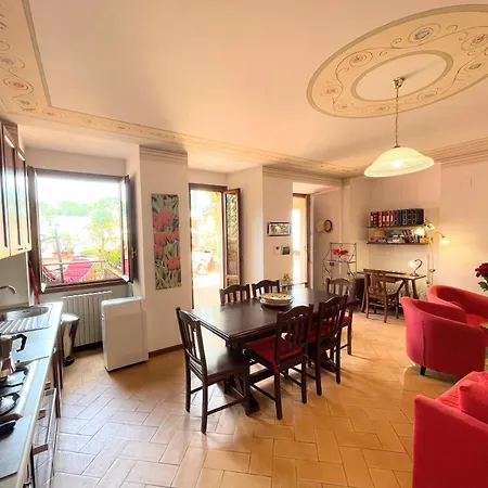 Bellasleeps 4 - 4 *