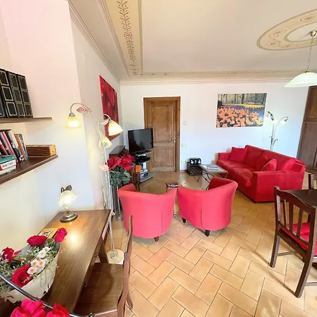 Bellasleeps 4 - 4 *