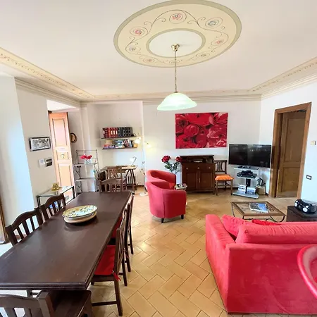 Bellasleeps 4 - 4 *