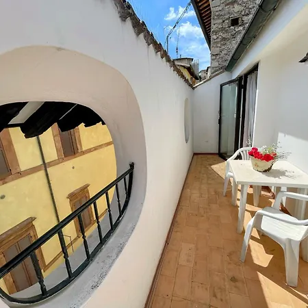 Bellasleeps 4 - 4
